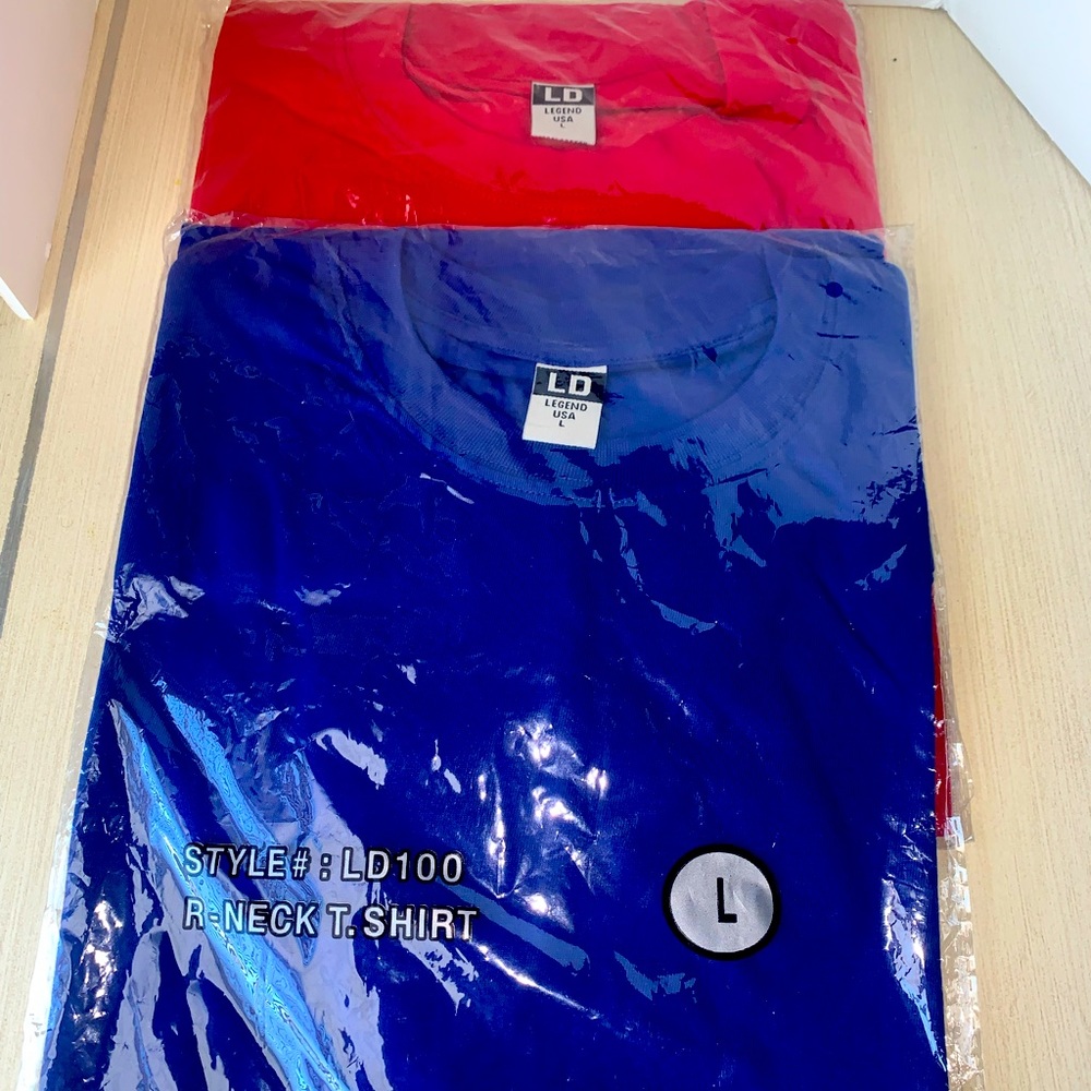 T-shirts short sleeve brand new in original packaging